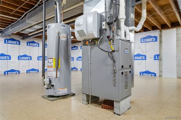 $375,000 | 16 Rolling Hills Drive, Orchard Park, NY 14127