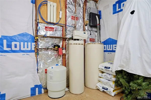 $375,000 | 16 Rolling Hills Drive, Orchard Park, NY 14127