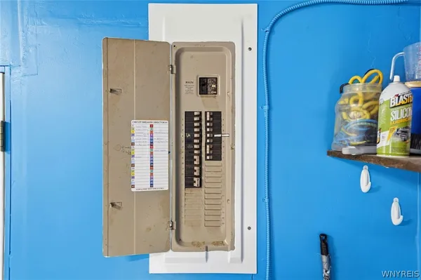 $375,000 | 16 Rolling Hills Drive, Orchard Park, NY 14127