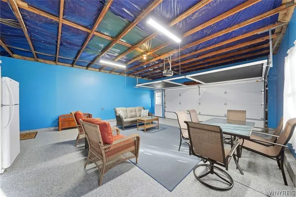 $375,000 | 16 Rolling Hills Drive, Orchard Park, NY 14127