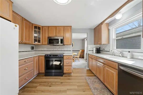 $375,000 | 16 Rolling Hills Drive, Orchard Park, NY 14127