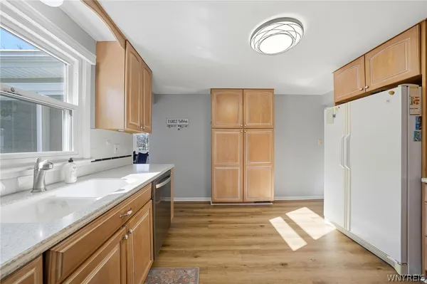 $375,000 | 16 Rolling Hills Drive, Orchard Park, NY 14127