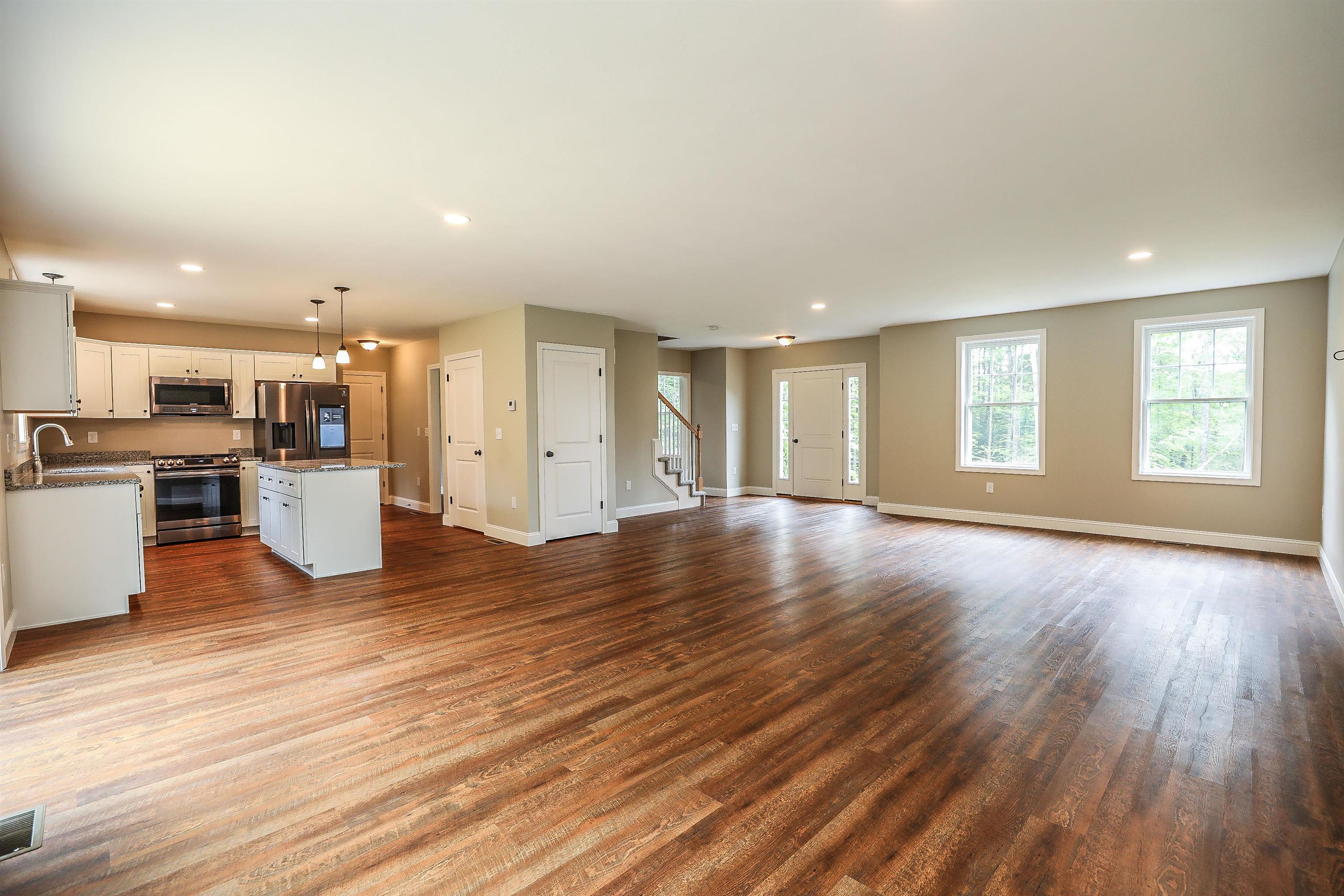 49 Kelmar Drive Rochester, NH 03867 - Photo 7 of 24 Gallery Image 7
