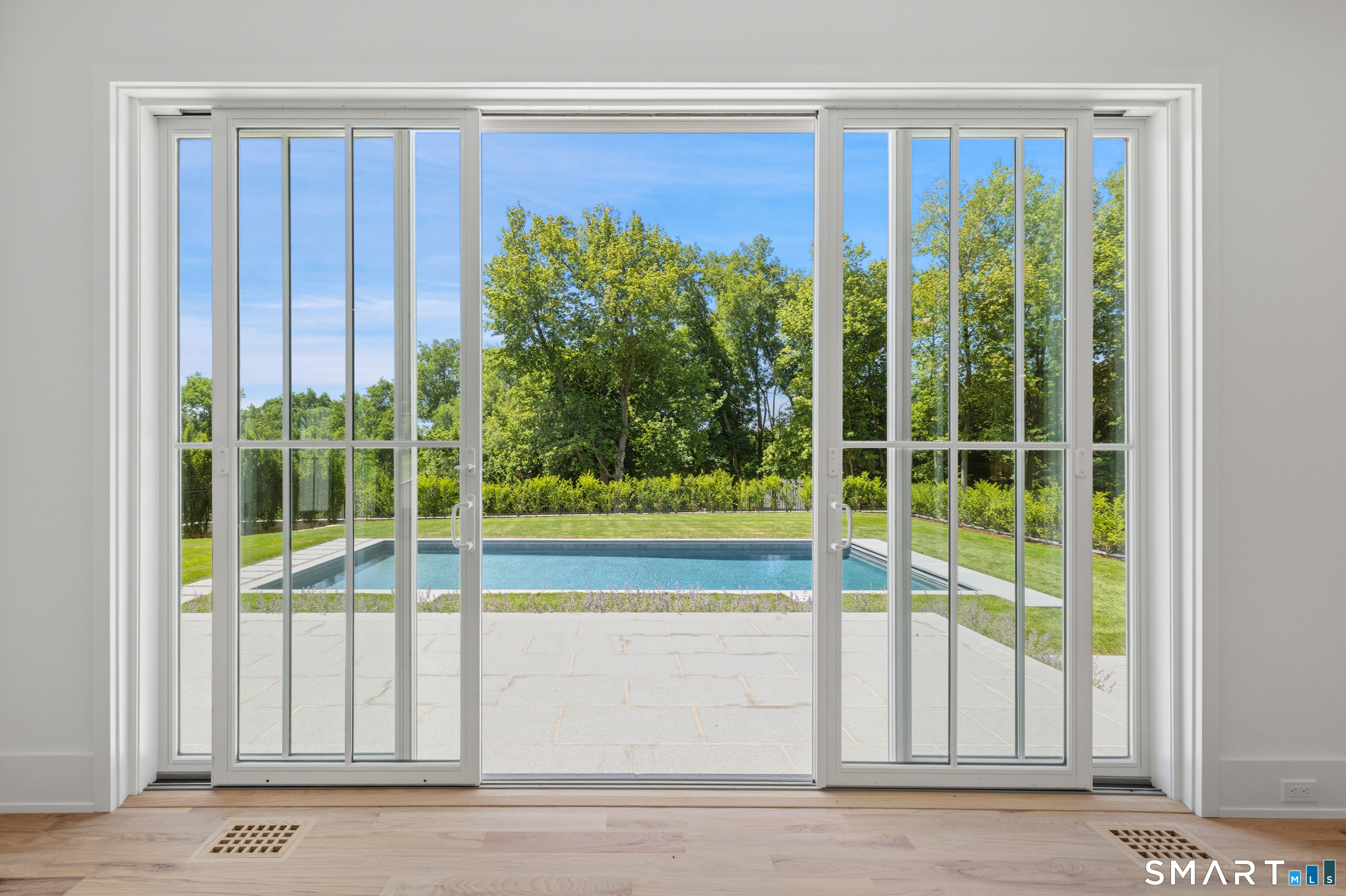 13 Edgemarth Hill Road Westport, CT 06880 - Photo 13 of 40 Gallery Image 13