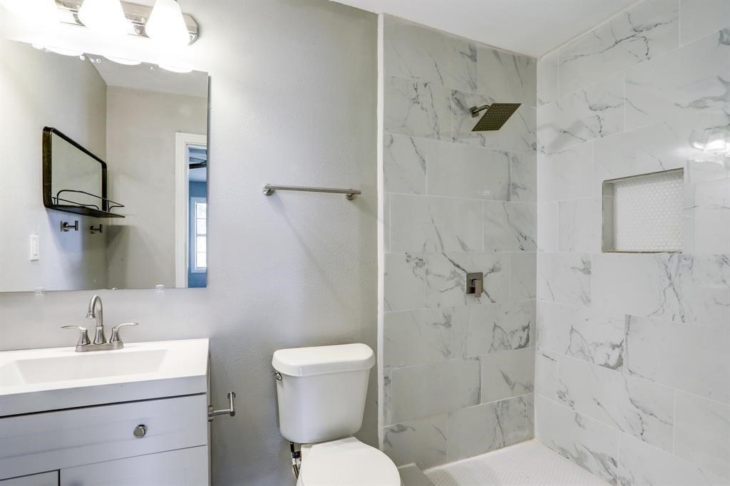 1236 San Felipe Street Angleton, TX 77515 - Photo 10 of 11
