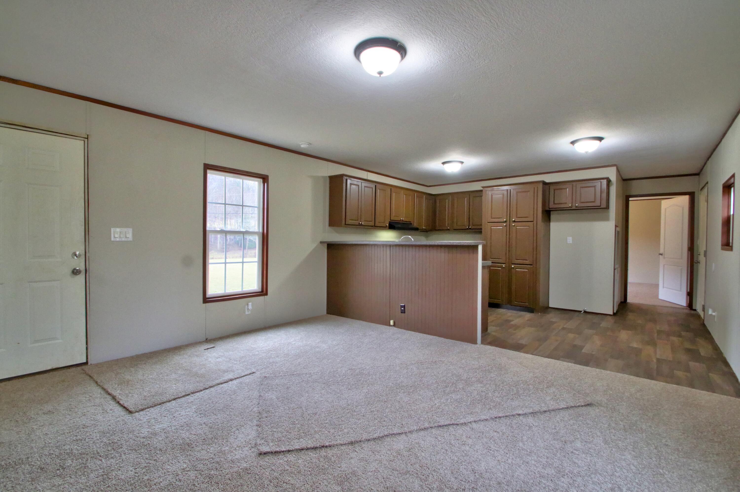 2786 Ky 2027 Road Campton, KY 41301 - Photo 3 of 20 21