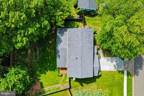 $1,299,988 | 3901 Colonel Ellis Avenue, Alexandria, VA 22304