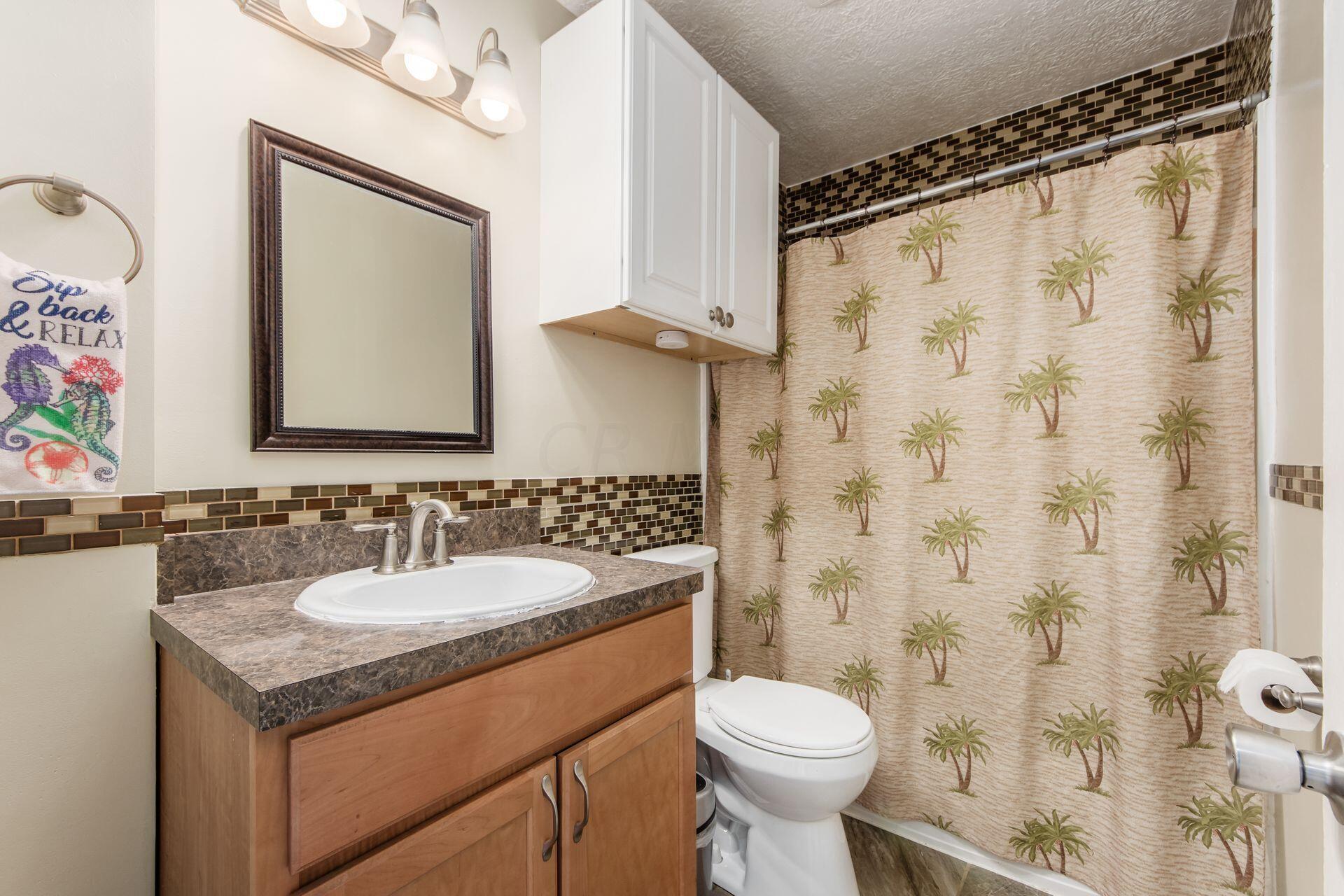 1713 Huy Road Columbus, OH 43224 - Photo 11 of 32 016_44845582761_M 1713 Huy042