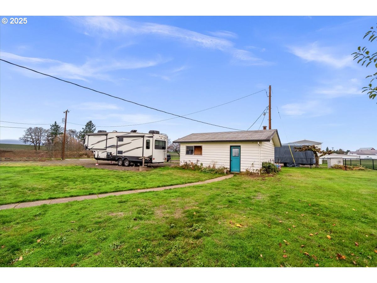 39449 Northwest Wilkesboro Road Banks, OR 97106 - Photo 37 of 45 a house view with a big yard
