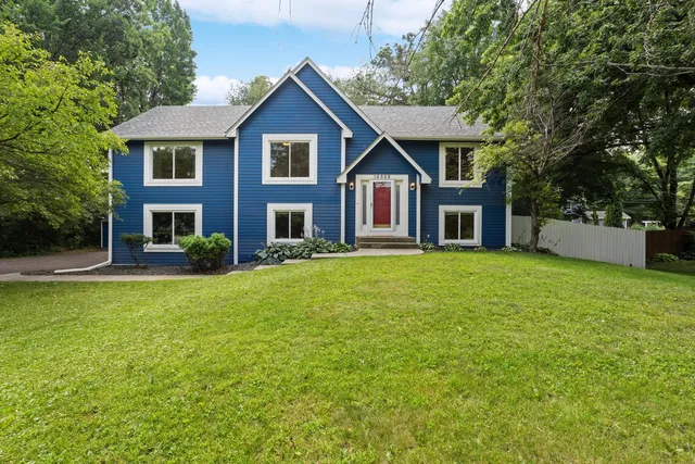 $535,000 | 18525 County Road 24, Plymouth, MN 55447