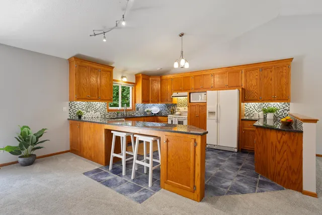 $535,000 | 18525 County Road 24, Plymouth, MN 55447