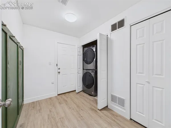 $290,000 | 1424 Rivers Run Avenue, Pueblo, CO 81001