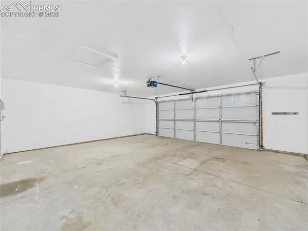 $290,000 | 1424 Rivers Run Avenue, Pueblo, CO 81001