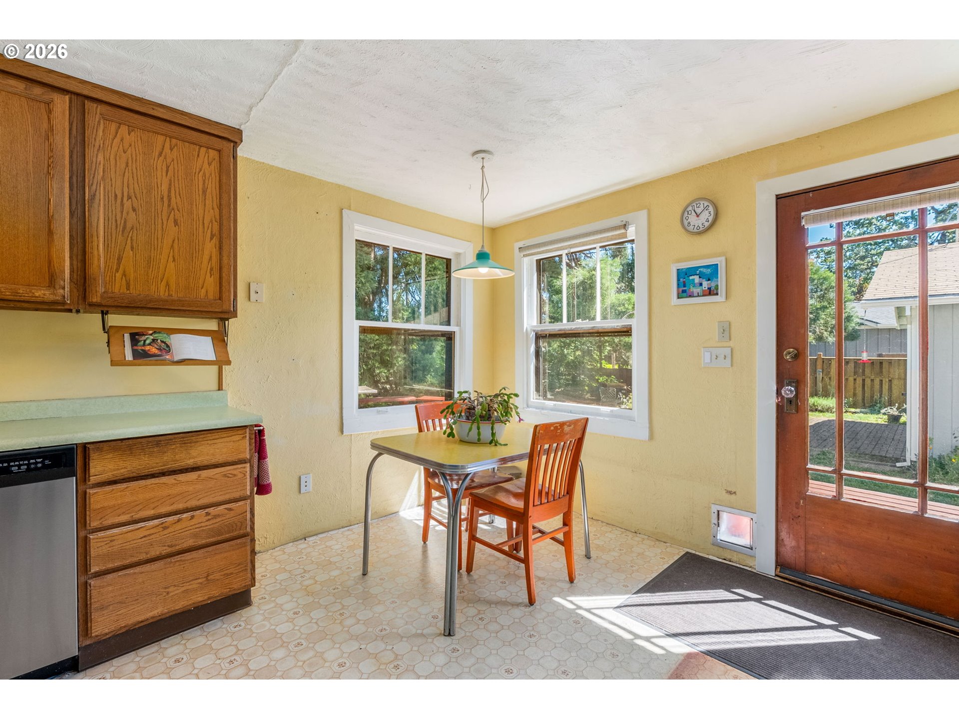 1003 5th Street Hood River, OR 97031 - Photo 12 of 42