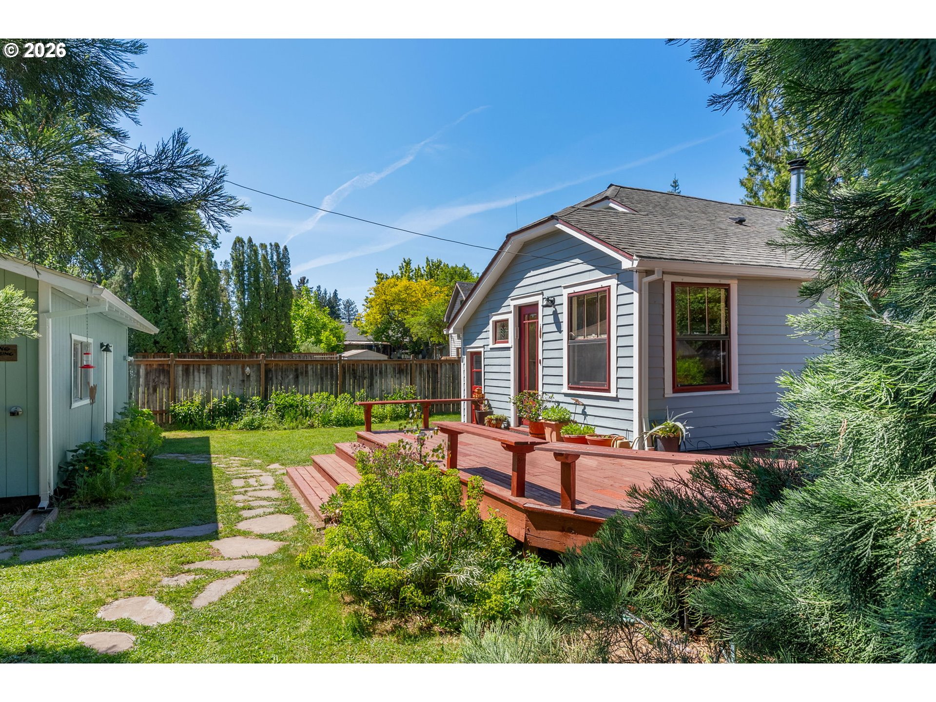 1003 5th Street Hood River, OR 97031 - Photo 32 of 42