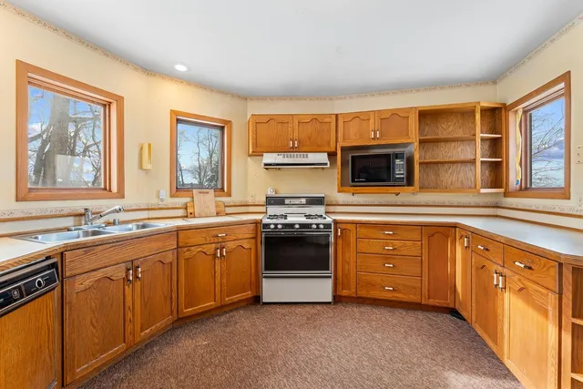 $327,100 | S6462 County Road PF, North Freedom, WI 53951