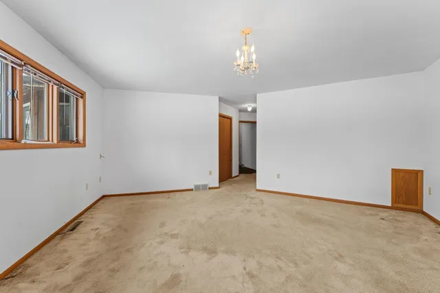 $327,100 | S6462 County Road PF, North Freedom, WI 53951