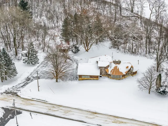 $327,100 | S6462 County Road PF, North Freedom, WI 53951