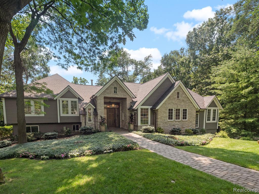 31173 Ramble Road Franklin, MI 48025 - Photo 1 of 51