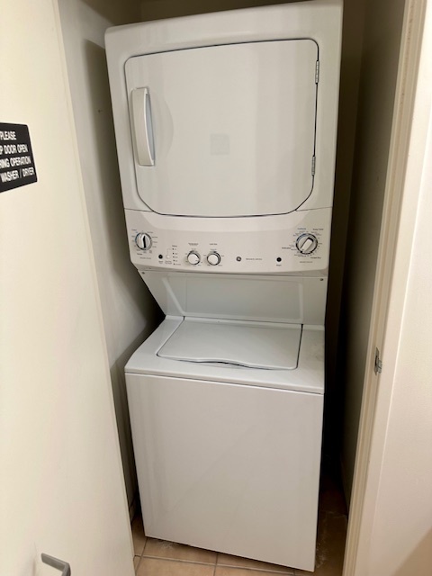 800 Elgin Road, Unit 1414 Evanston, IL 60201 - Photo 7 of 9 a close up view of washer and dryer