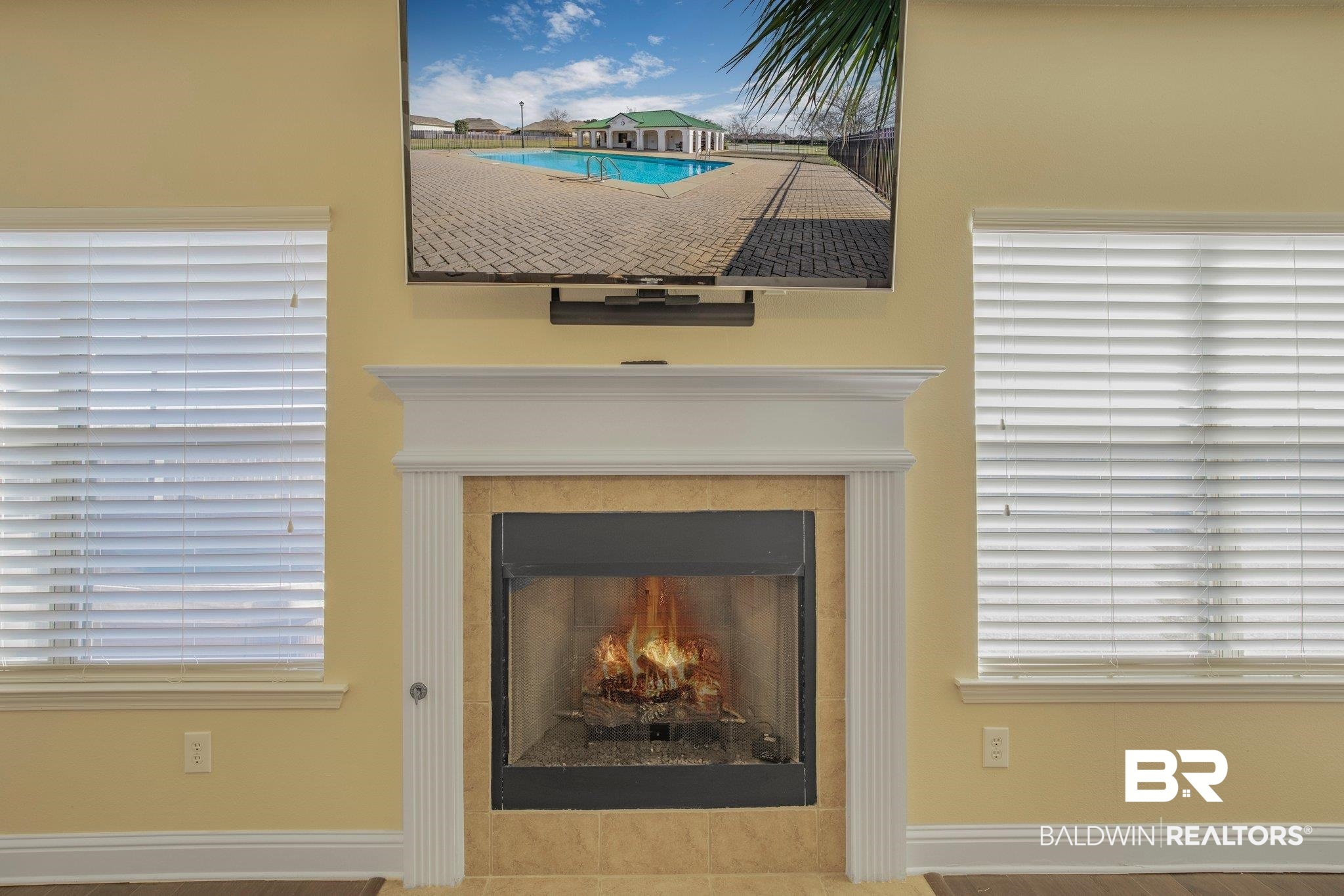 10983 Roanoke Loop Daphne, AL 36526 - Photo 23 of 49 Fireplace