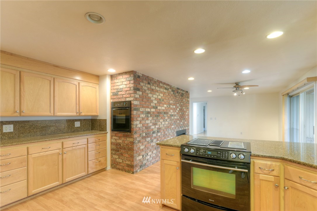 13945 Reeder Road Southwest Tenino, WA 98589 - Photo 10 of 38