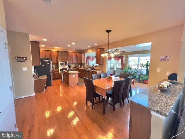 $3,950 | 42650 Nations Street, Chantilly, VA 20152