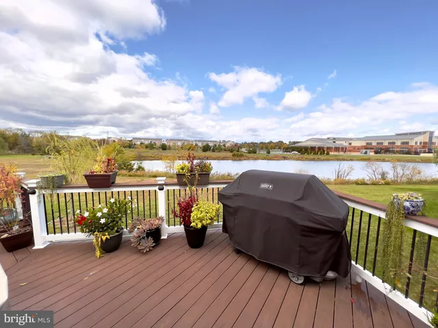 $3,950 | 42650 Nations Street, Chantilly, VA 20152