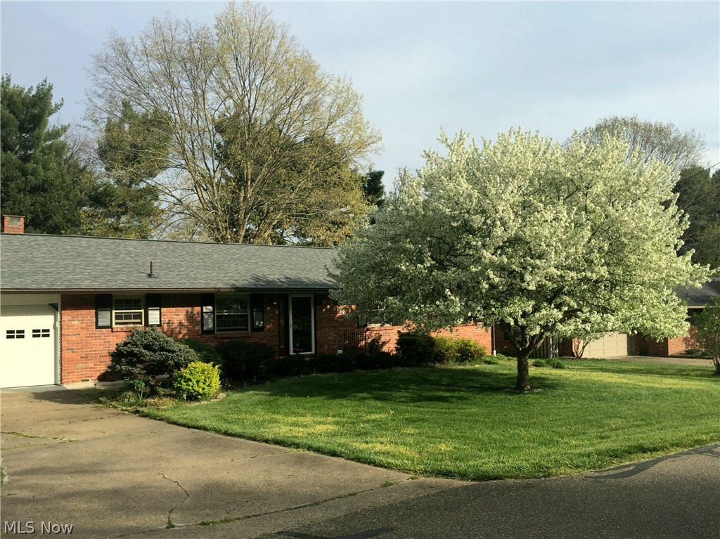 118 Robson Road Marietta, OH 45750 - Photo 1 of 21 Welcome to 118 Robson Rd in the desirable Devola community.