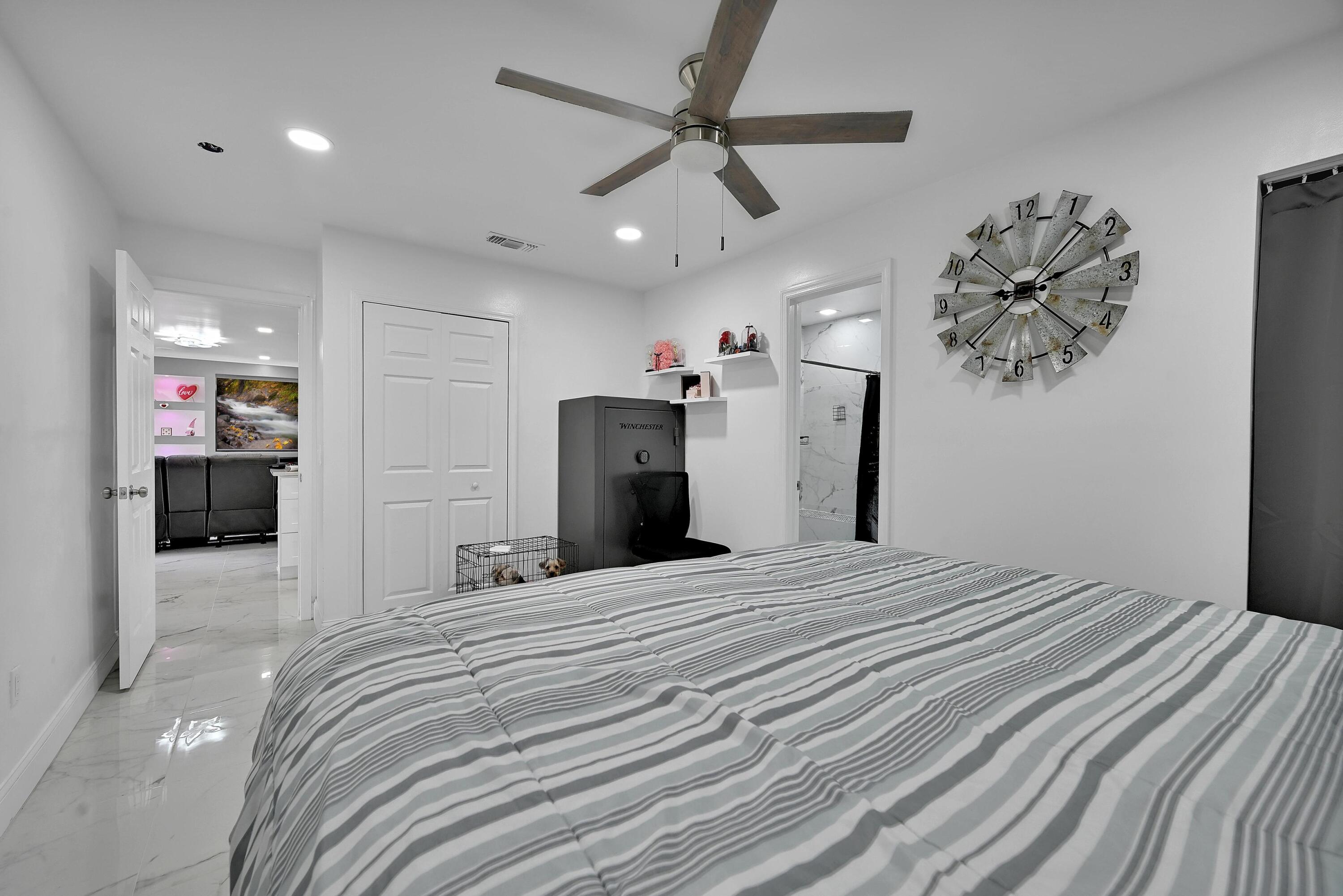 2404 Dade Road Fort Pierce, FL 34982 - Photo 12 of 61 OWNERS SUITE