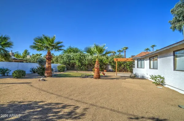 $3,450 | 3022 North 34th Place, Phoenix, AZ 85018