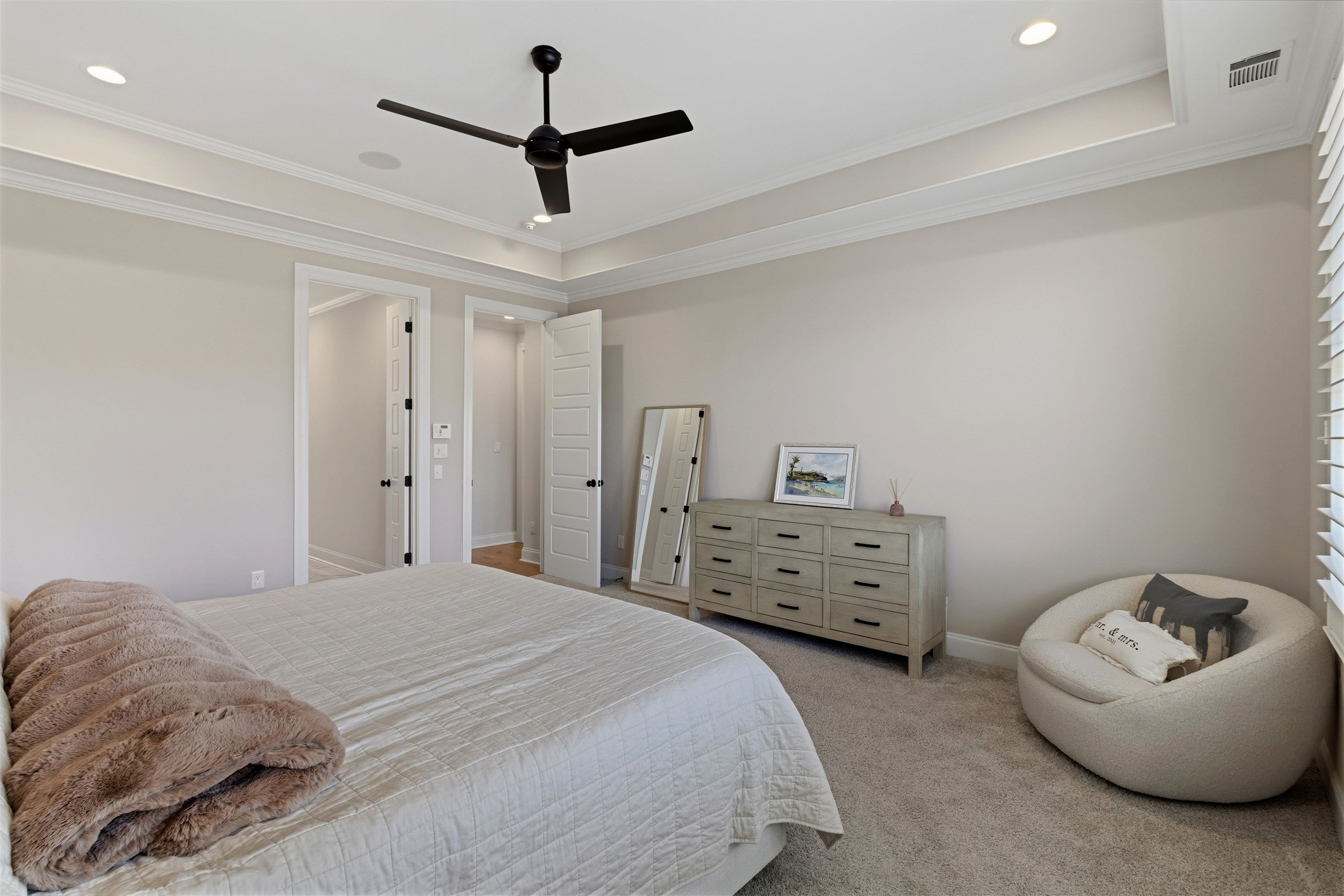 4757 Carousel Lane Collierville, TN 38017 - Photo 17 of 39 Carpeted bedroom with ceiling fan, ornamental molding, and recessed lighting
