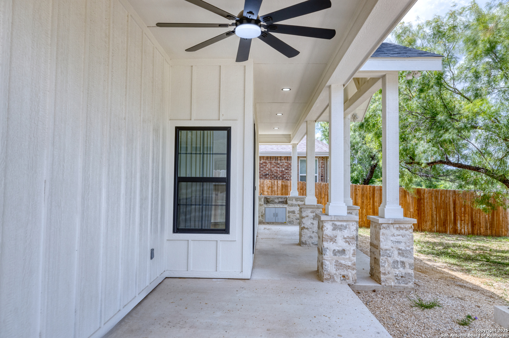 6 Rio Seco Drive Uvalde, TX 78801 - Photo 31 of 40