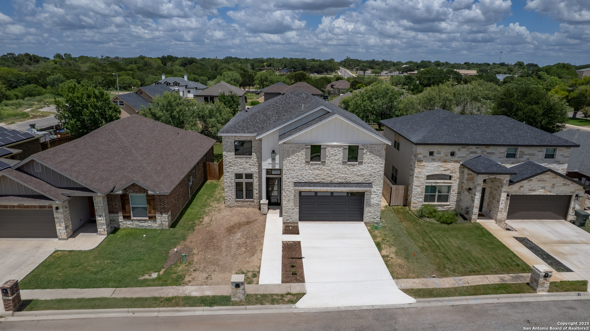 6 Rio Seco Drive Uvalde, TX 78801 - Photo 35 of 40