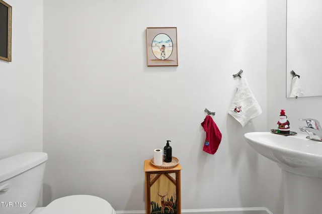 $425,000 | 5402 Wildlife Circle, Piney Flats, TN 37686