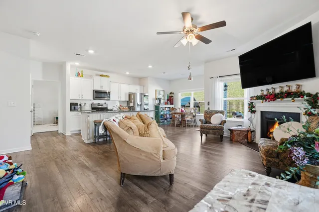 $425,000 | 5402 Wildlife Circle, Piney Flats, TN 37686