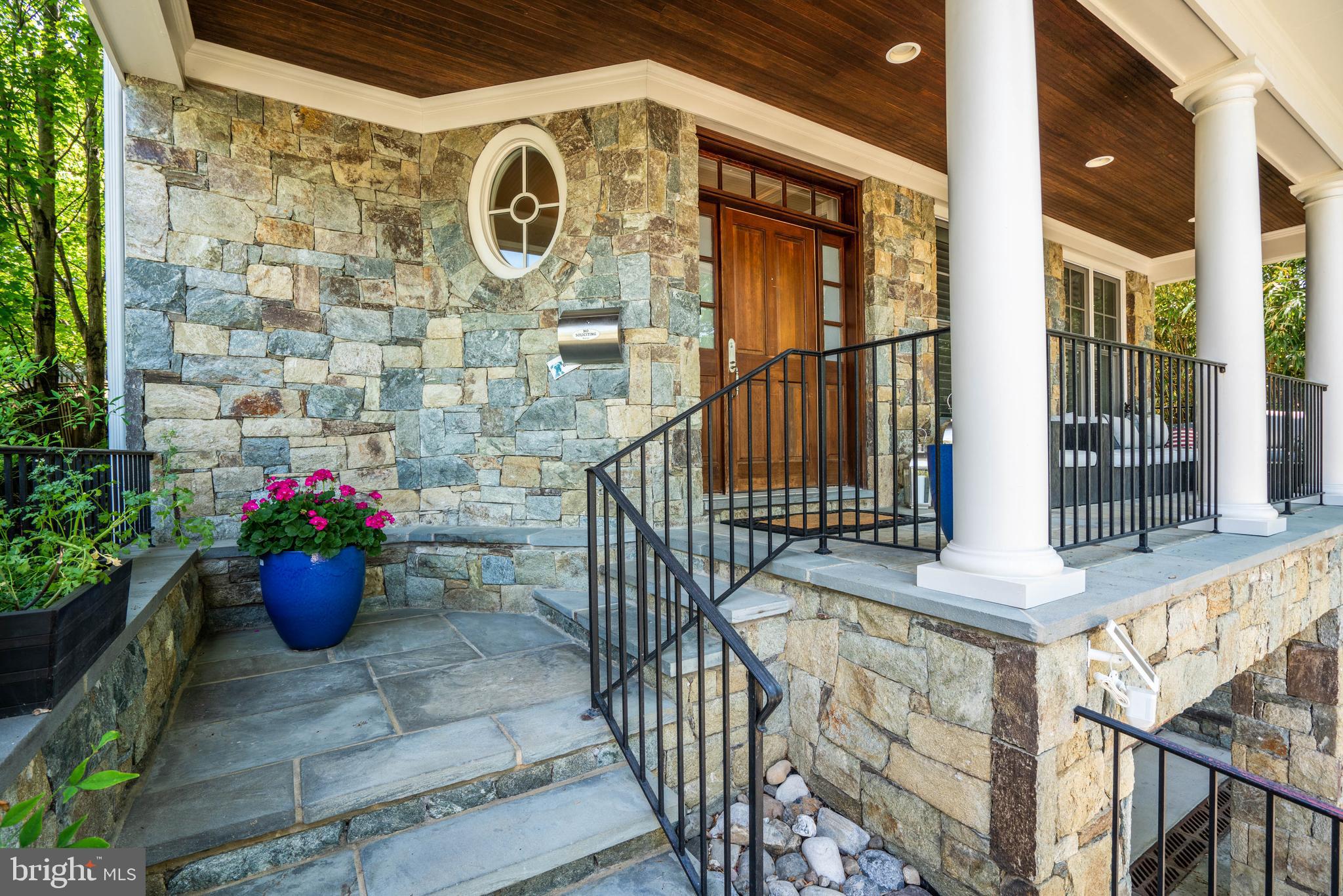 4703 Overbrook Road Bethesda, MD 20816 - Photo 4 of 88