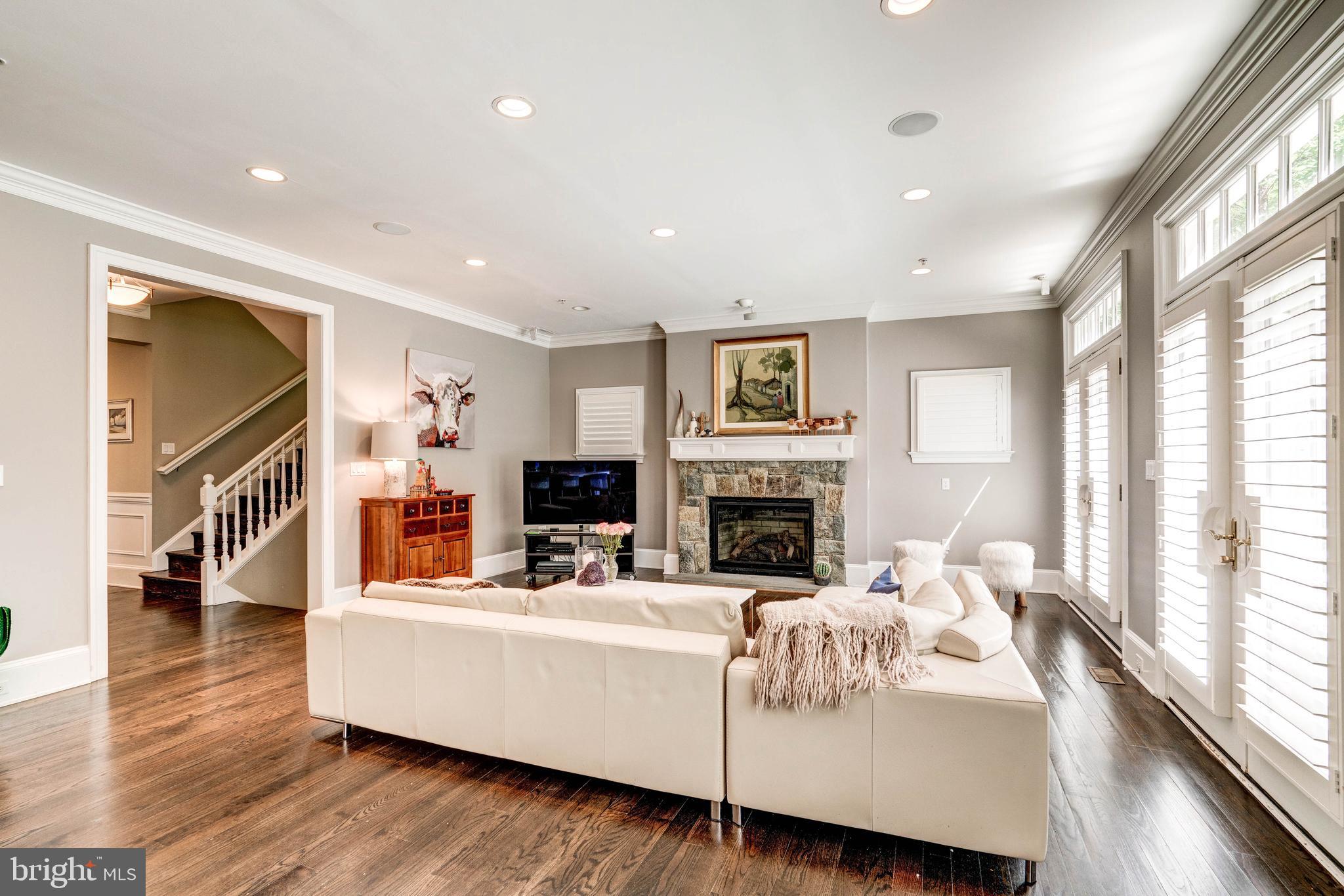 4703 Overbrook Road Bethesda, MD 20816 - Photo 35 of 88