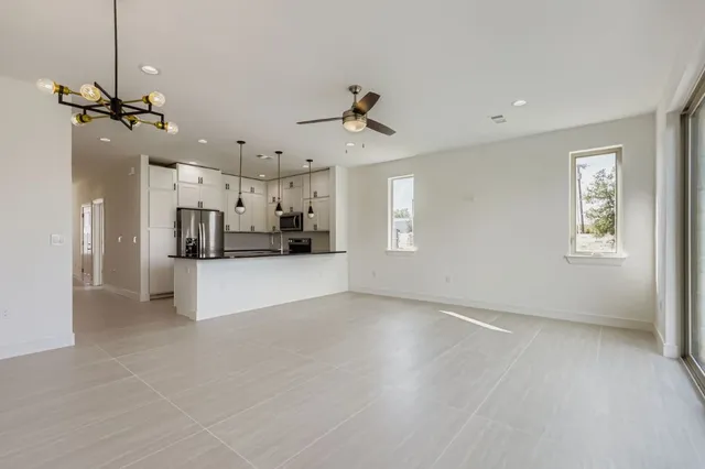 $465,000 | 200 Tesla Circle, Austin, TX 78681