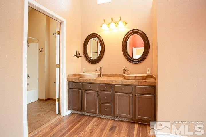 2431 Grizzley Road Reno, NV 89521 - Photo 12 of 40 Photo 12