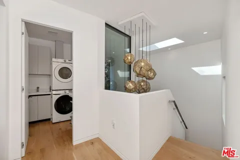 $3,999,000 | 462 North Croft Avenue, Los Angeles, CA 90048