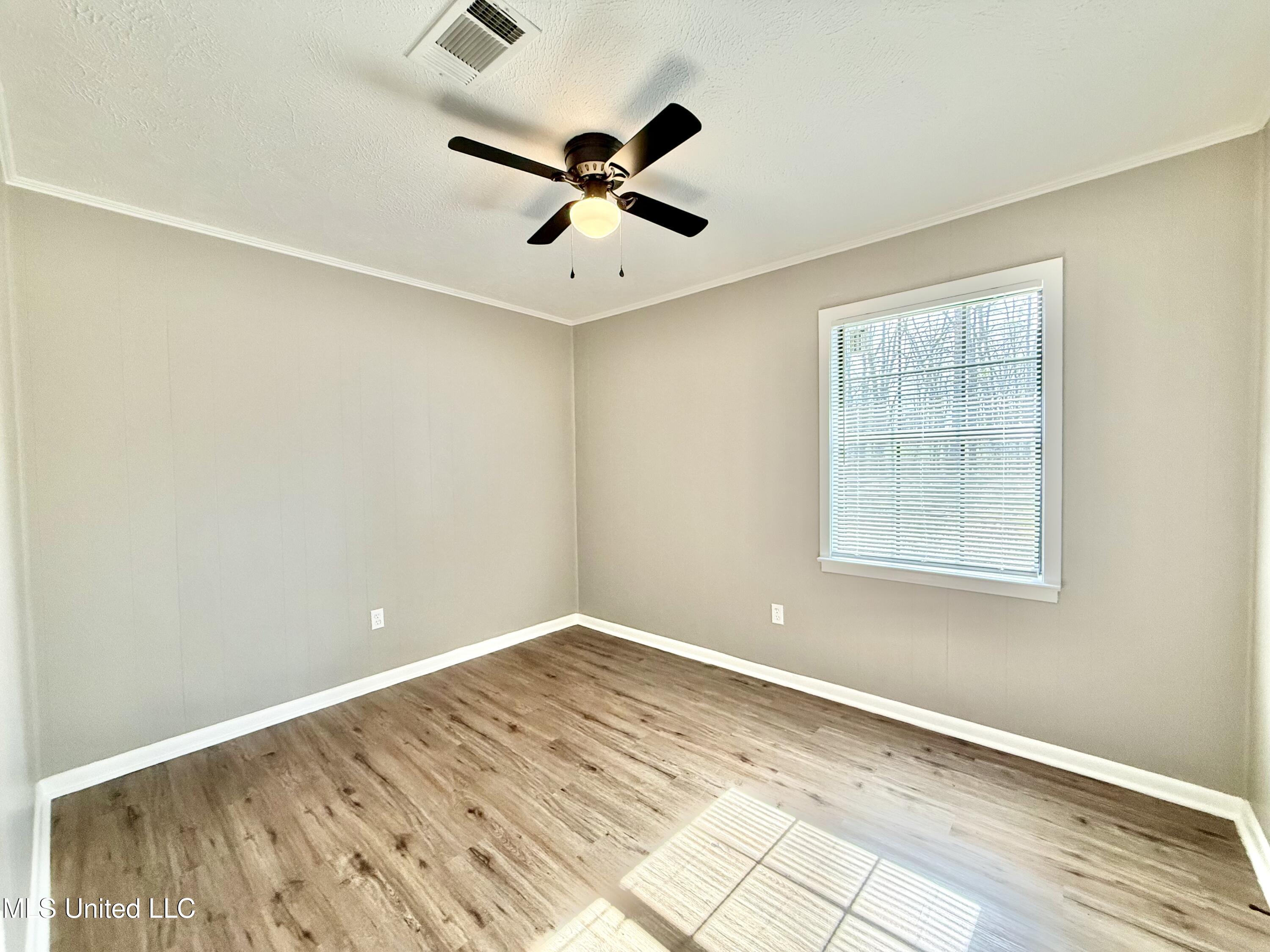 4194 Burt Loop Road Crystal Springs, MS 39059 - Photo 24 of 46 IMG_9071