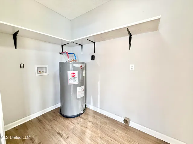 $179,900 | 4194 Burt Loop Road, Crystal Springs, MS 39059