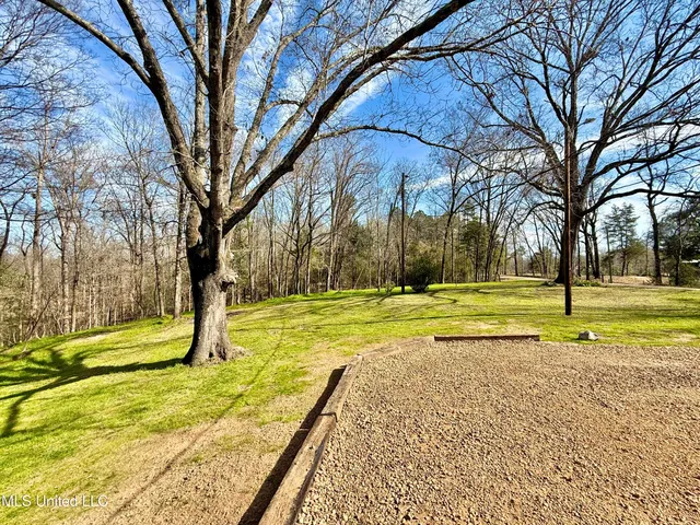 $179,900 | 4194 Burt Loop Road, Crystal Springs, MS 39059