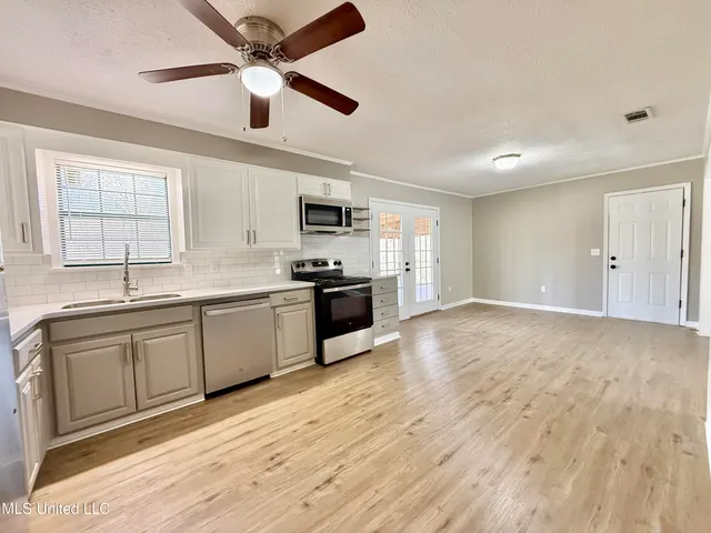 $179,900 | 4194 Burt Loop Road, Crystal Springs, MS 39059