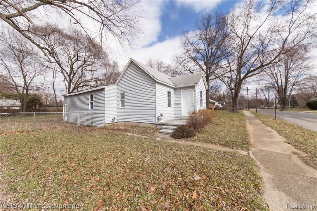 25912 Ross Street Inkster, MI 48141 - Photo 35 of 35 02_Ross_25912_Front_01.jpg