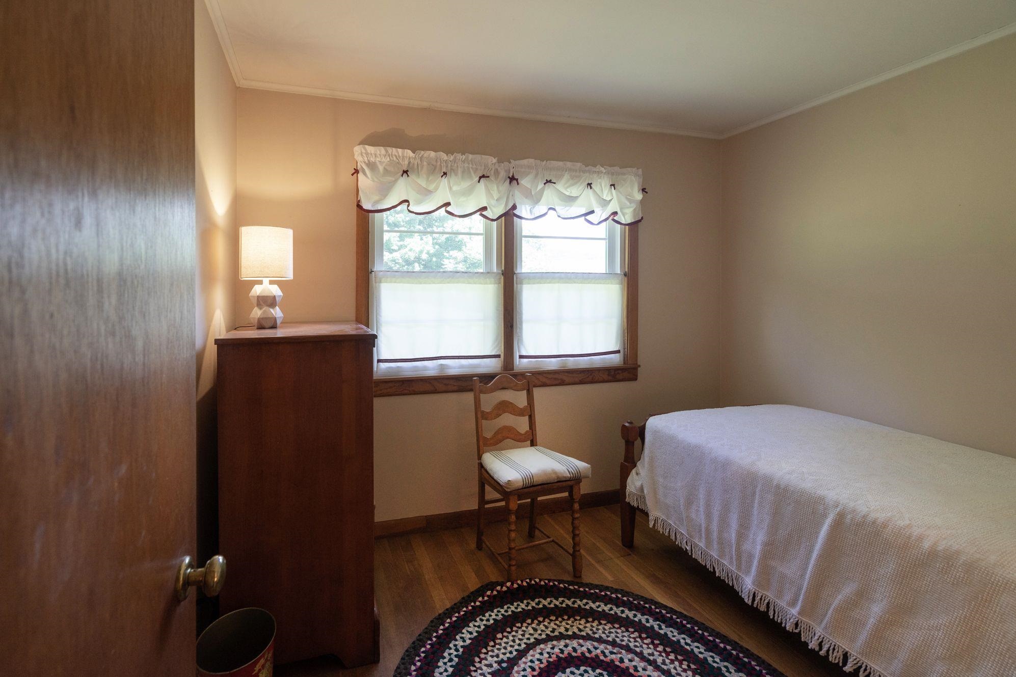 11 Sunny Acres Road Brattleboro, VT 05301 - Photo 12 of 20 Gallery Image 12