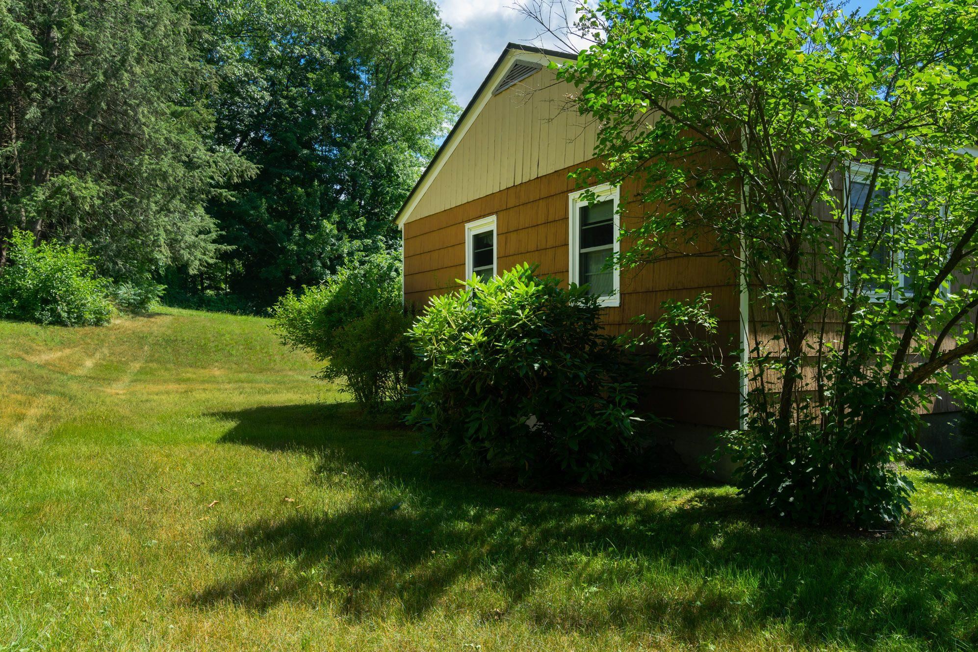 11 Sunny Acres Road Brattleboro, VT 05301 - Photo 19 of 20 Gallery Image 19