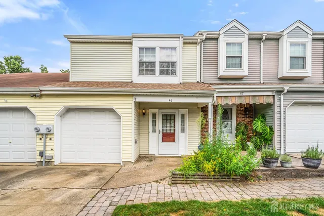 $399,900 | 46 Bramble Lane, Old Bridge, NJ 07747