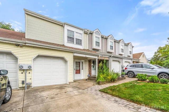 $399,900 | 46 Bramble Lane, Old Bridge, NJ 07747